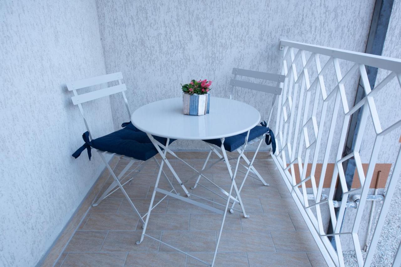 Dimora Dei Sogni Bed & Breakfast Civitanova Marche Exterior photo
