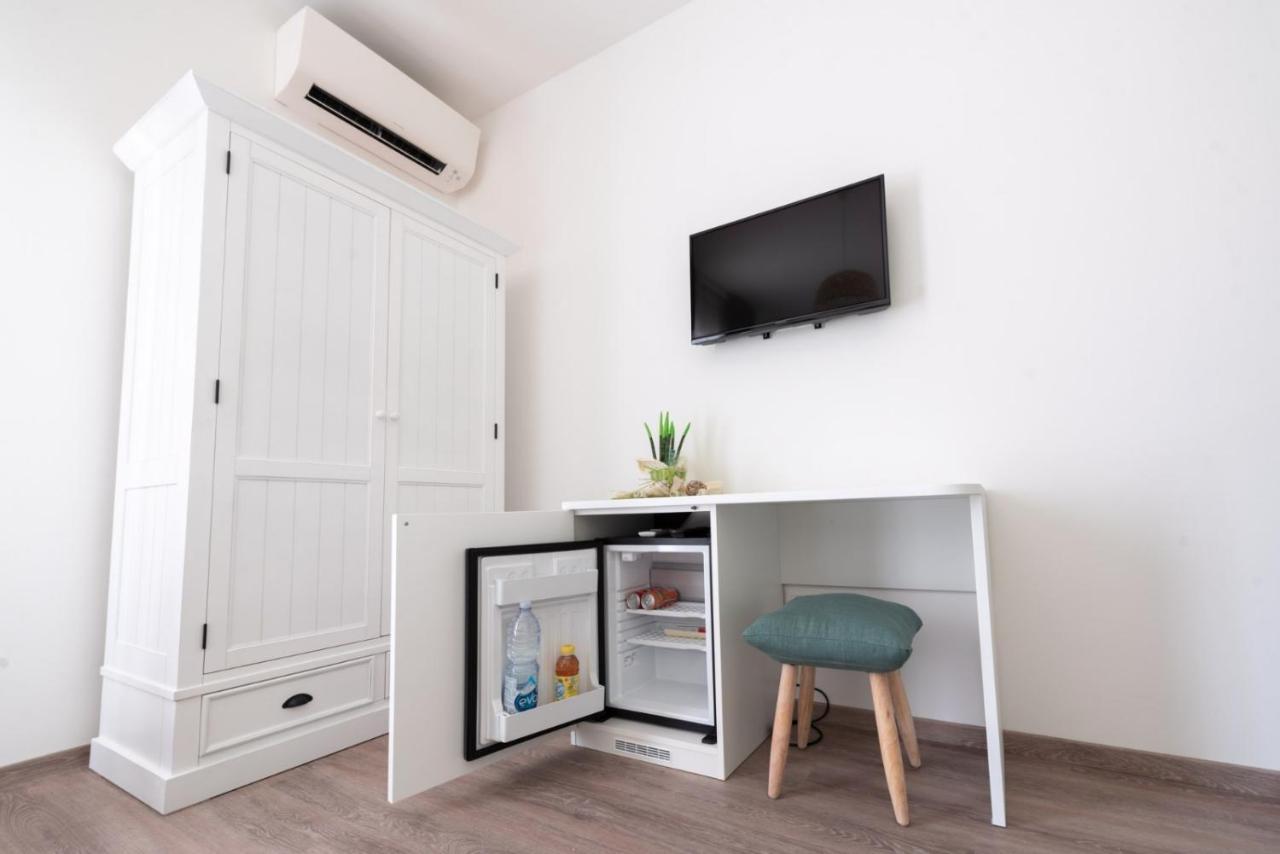 Dimora Dei Sogni Bed & Breakfast Civitanova Marche Exterior photo