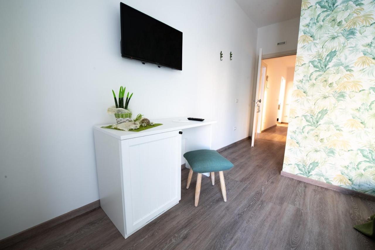 Dimora Dei Sogni Bed & Breakfast Civitanova Marche Exterior photo
